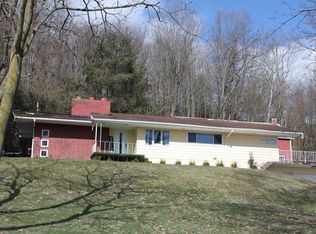 1849 Pinchot Rd, Saxton, PA 16678