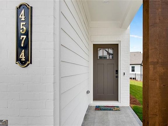 3rd image of 4574 Cypress Park Dr
