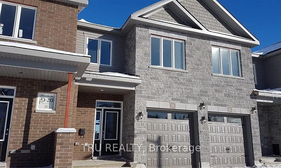 1146 Beckett Cres