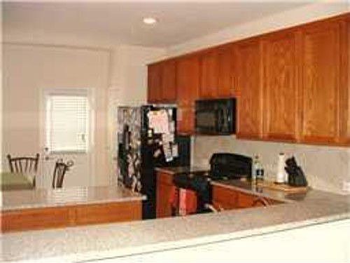 4th image of 2711 Golden Creek Ln