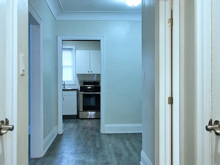 70 Spadina Ave #1 — Photo 8