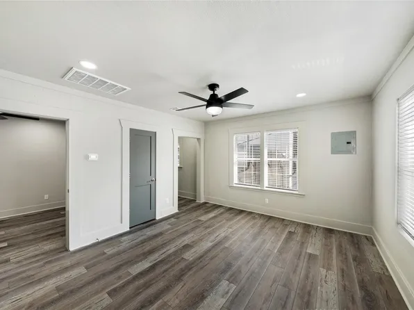 211 N Milby St #4, Houston, TX 77003