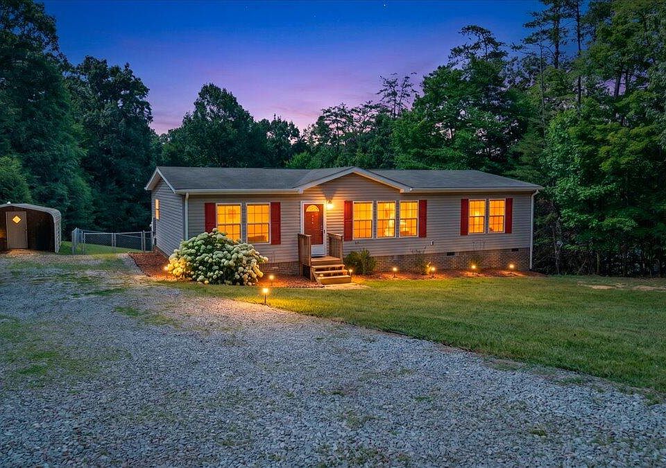 1st image of 2744 Rutrough Rd