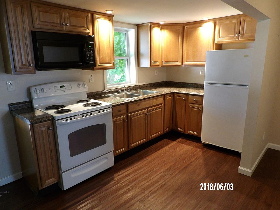 1st image of 386 Arch St