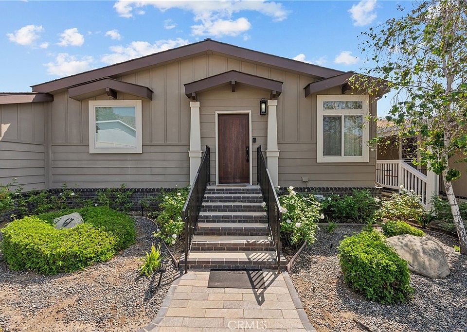 1st image of 15455 Glenoaks Blvd Spc 67