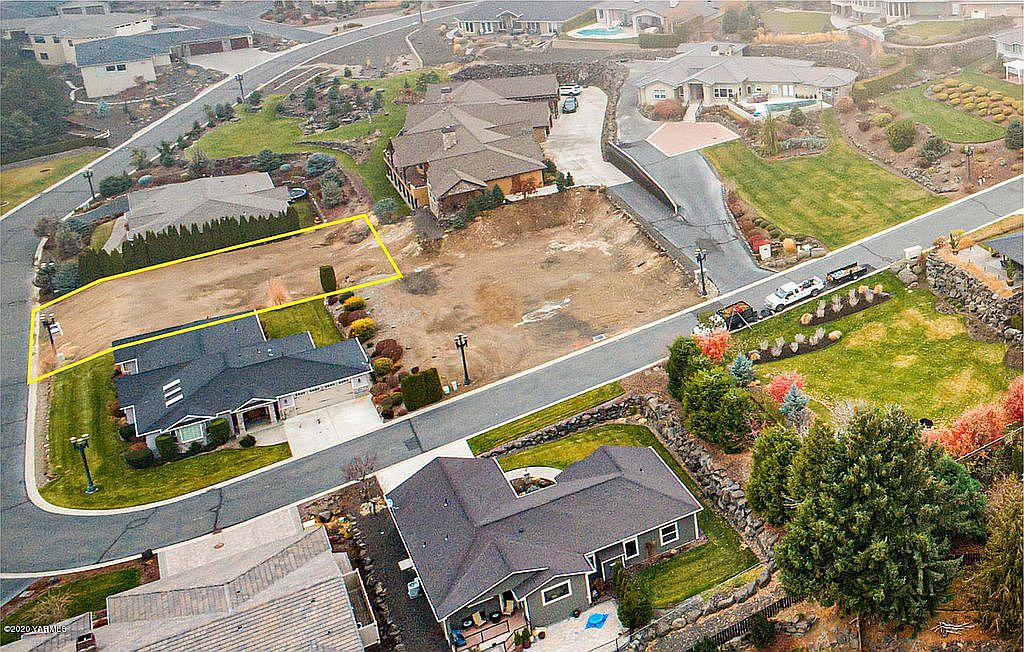 5825 Scenic Ridge Loop, Yakima, WA 98908 | Zillow