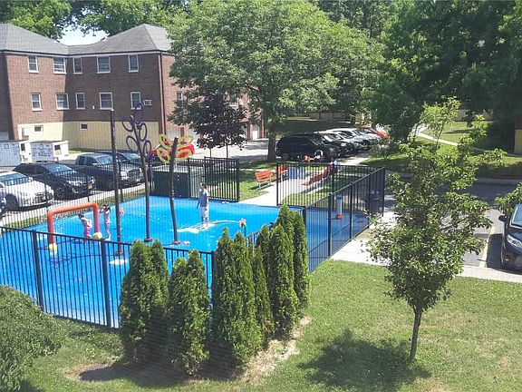 4th image of 249-28 60th St