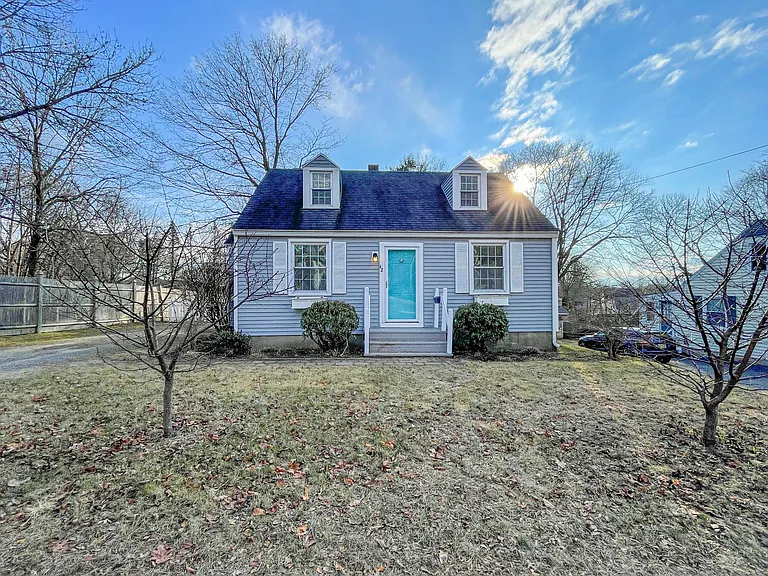 42 Scott Dyer Rd — Photo 2