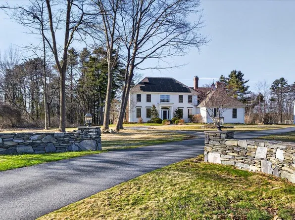 22 Royall Point Road, Yarmouth, ME 04096