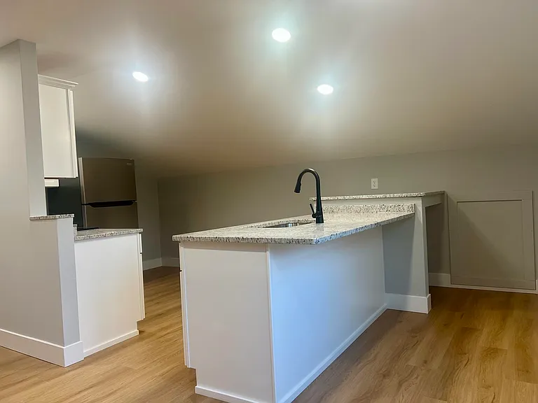 332 Daniel Webster Hwy #3 — Photo 7