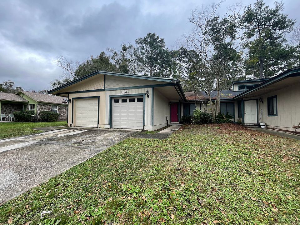 1st image of 1321 Ellis Trace Dr W