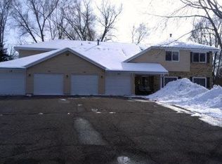 10320 Linnet Cir NW, Minneapolis, MN 55433