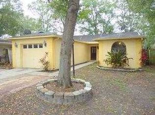 7522 Blossom Ave, Tampa, FL 33614