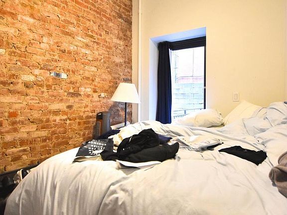 5th image of 380 Broome St APT Gb
