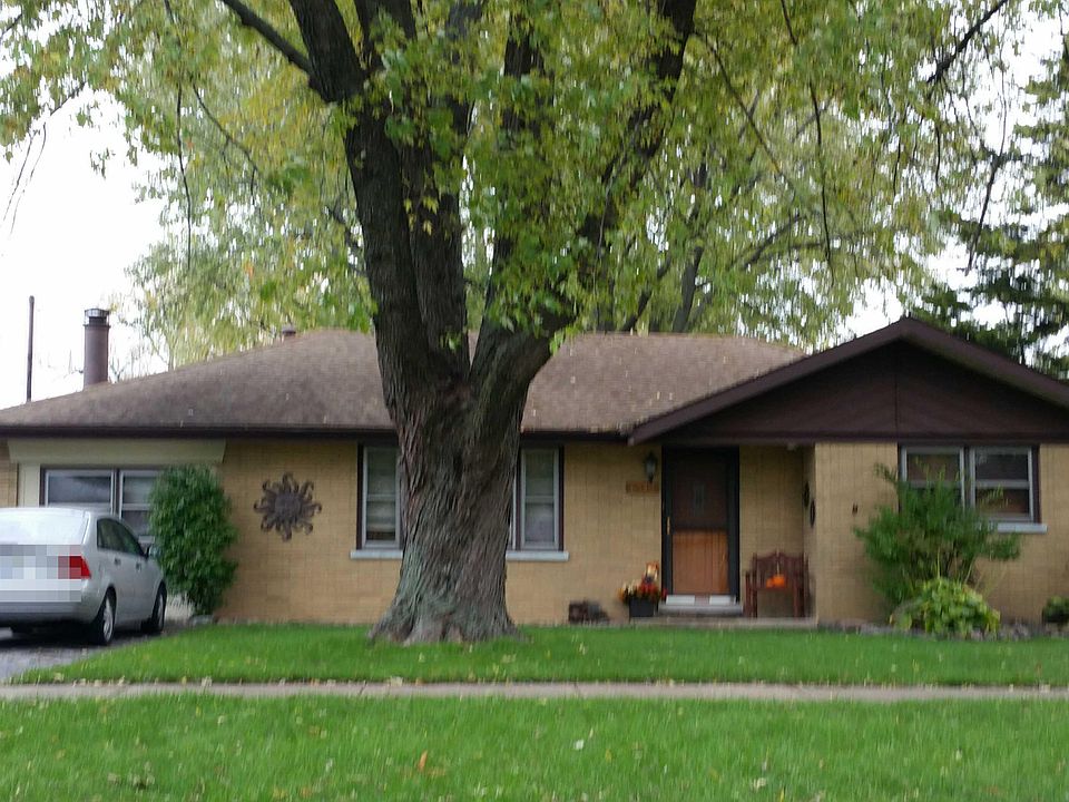 1st image of 8549 Lawler Ave
