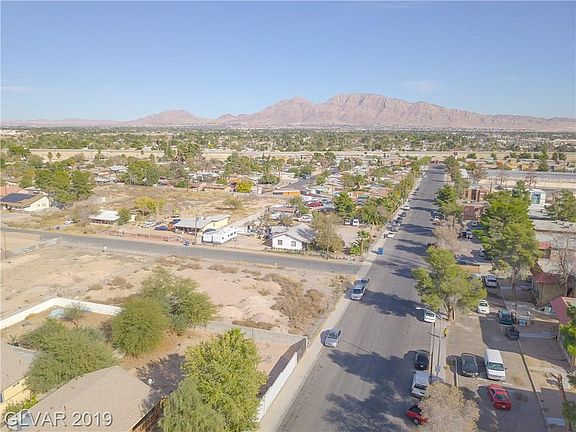 3rd image of 3497 Johnson Ave