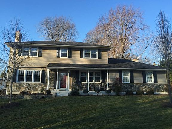 2nd image of 2500 Kingman Dr