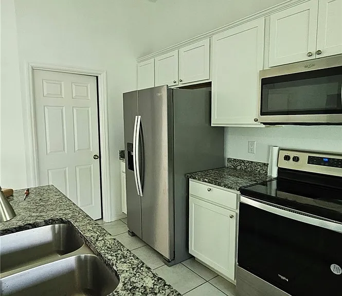 3002 NE 7th Ave — Photo 6