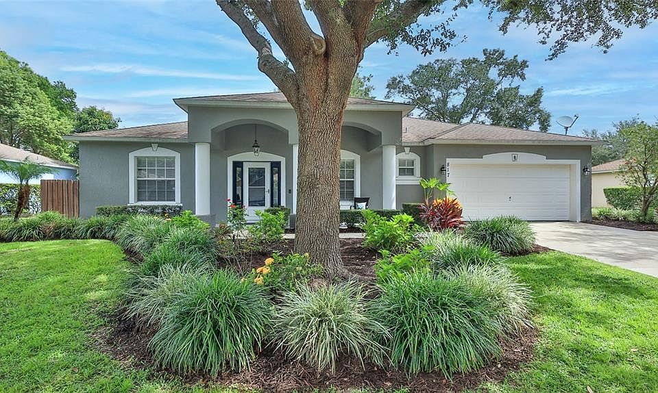 1st image of 817 CYPRESS OAK CIRCLE