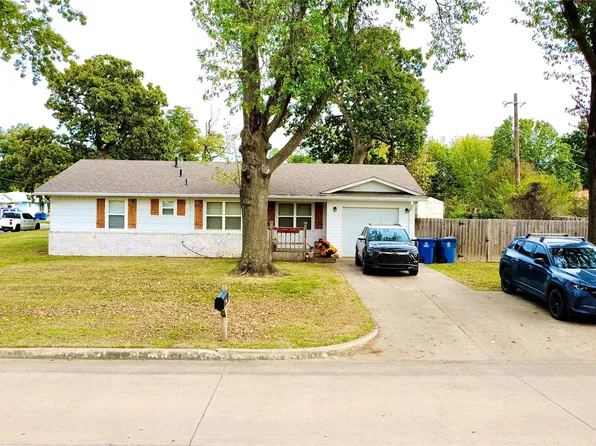 1300 S 13th St, McAlester, OK 74501