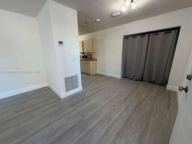 9240 Nautilus Dr — Photo 15