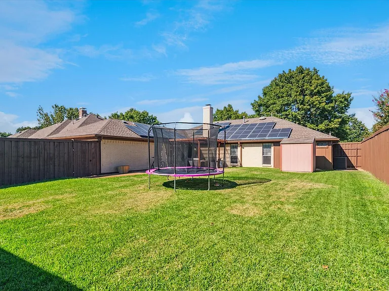 4436 Emerson Dr — Photo 5