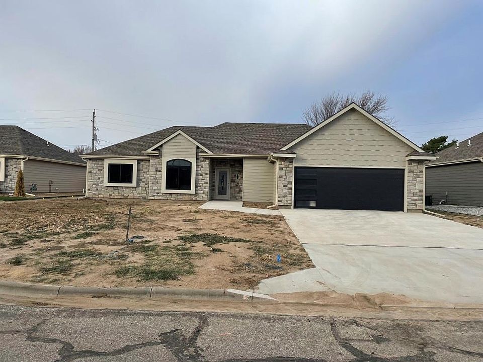 1st image of 652 Pheasant Cir