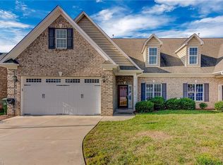 209 Lawrence Dr, Lexington, NC 27295