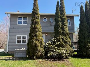 2 Oldham Rd, Halifax, NS B2T1E2