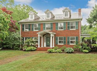 2944 Broxton Rd, Shaker Heights, OH 44120