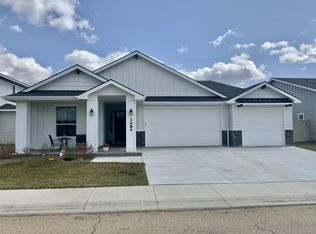 3484 N Sirocco Ave, Meridian, ID 83646