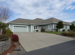 2266 Willow Loop E, Florence, OR 97439