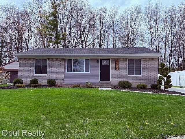 1st image of 1238 Surrey Hts