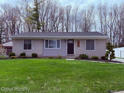 1238 Surrey Hts, Westland, MI, 48186