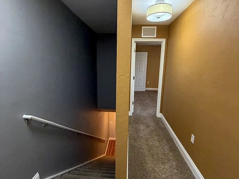 2915 SW 35th Pl #101 — Photo 13