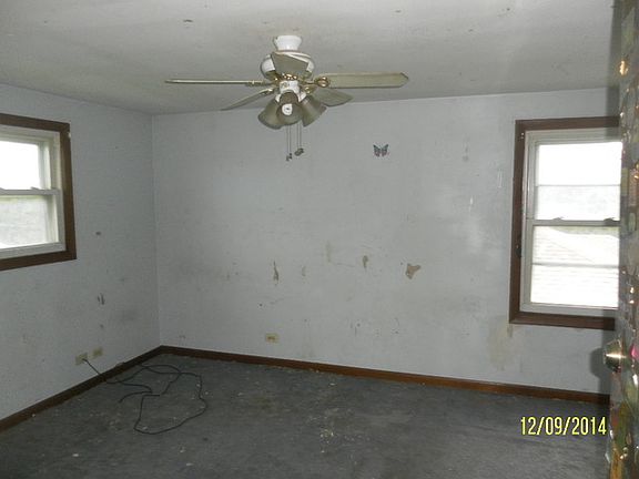 4th image of 3153 N Derrough Ave