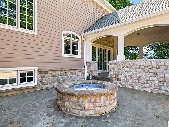 5th image of 111 Anniston Way