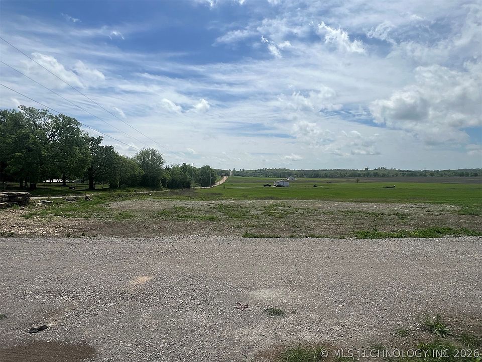 1st image of 16981 W 828th Rd