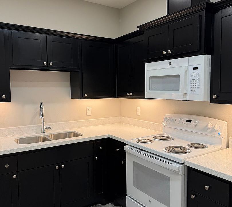 1st image of 501 E 2nd St #16
