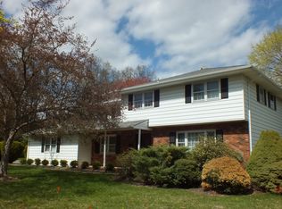 32 Garfield Ave, East Hanover, NJ 07936