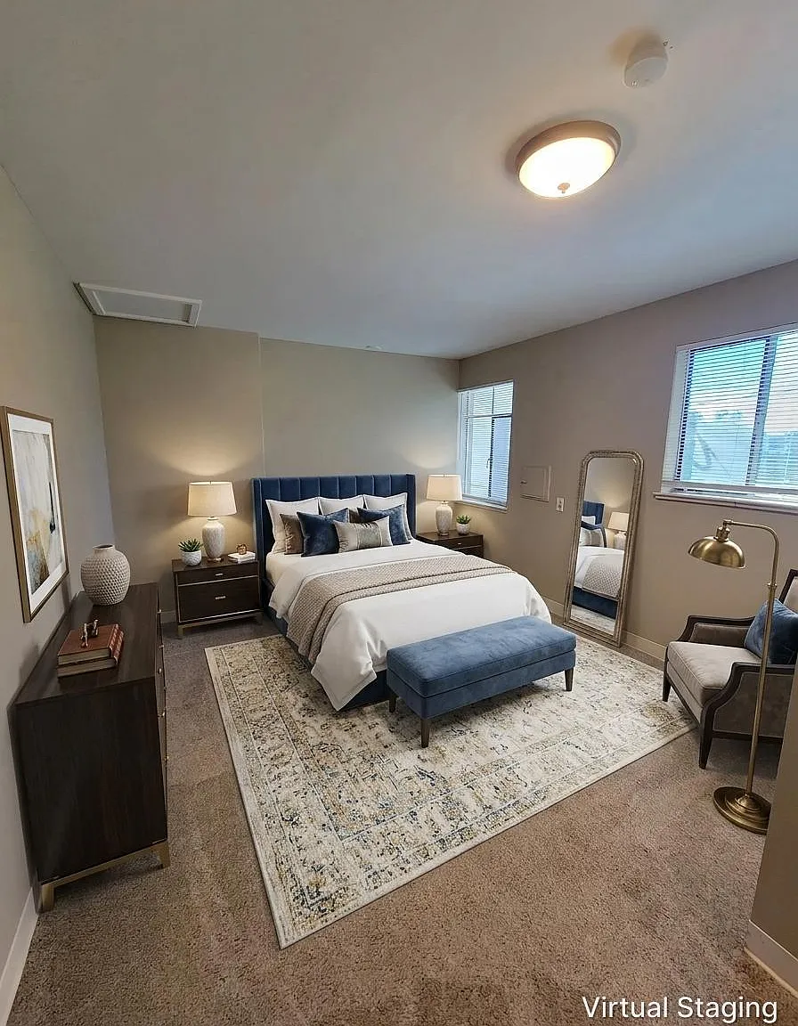 3 bed, 1200 sqft, $2,300 — Photo 4