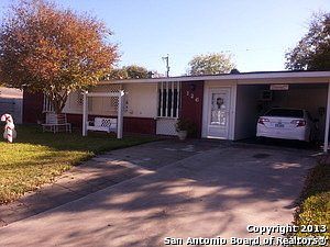 1st image of 126 Seacomber Pl