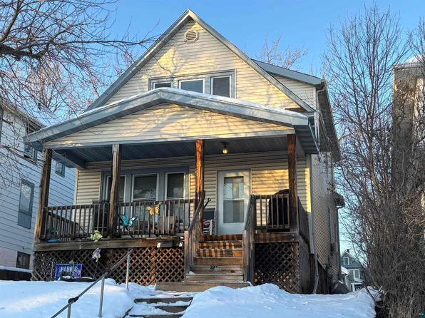 2813 Wellington St, Duluth, MN 55806