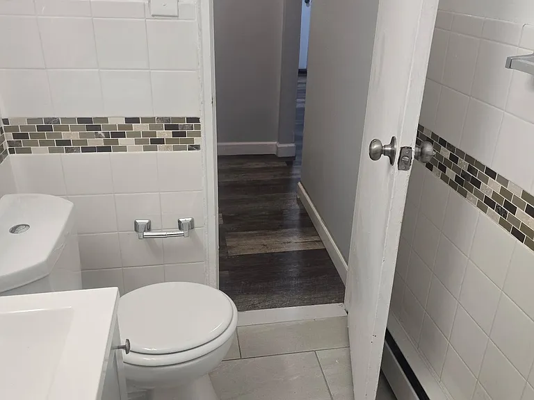 300 Westfield Ave E #2 — Photo 12