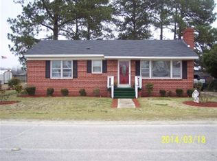 1012 W Calhoun St, Dillon, SC 29536