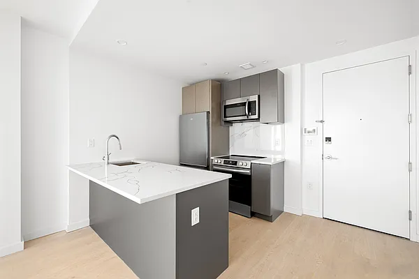 Rented by CW Realty Property Management LLC | media 2