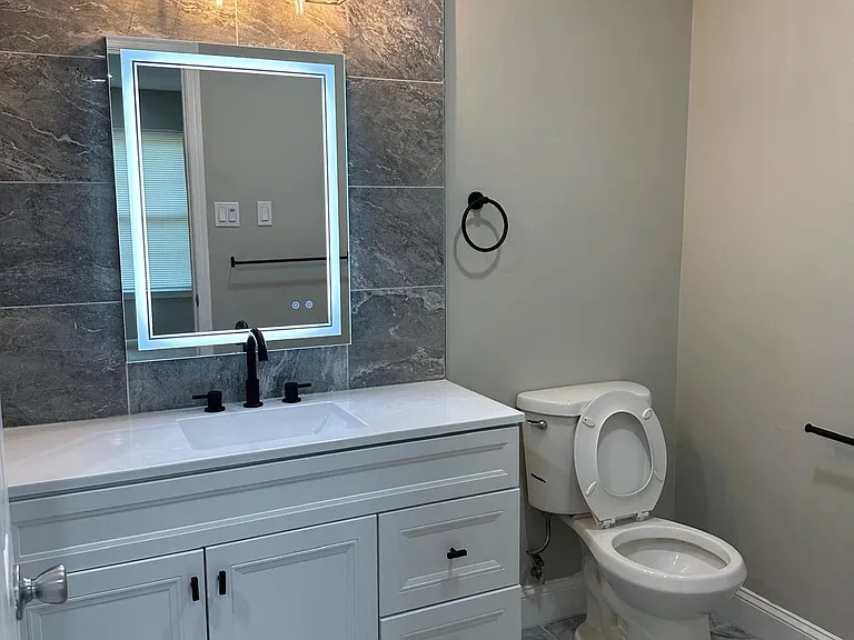 758 Shropshire Dr — Photo 17