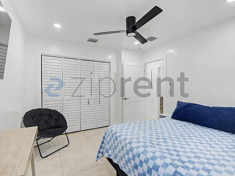 1615 Taft St — Photo 16