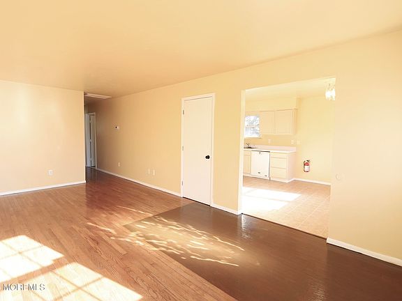 2nd image of 2208 Adams Ave