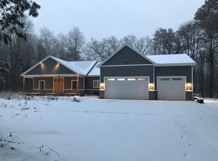 1153 Dani Dr, Brighton, MI